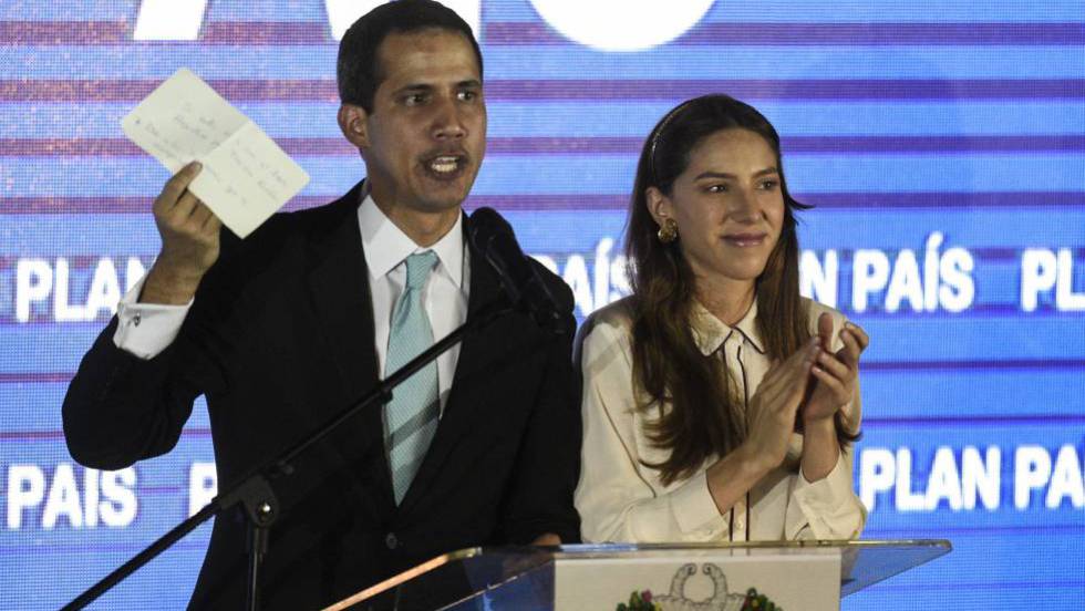 Juan Guaidó denuncia la entrada de la policía de Maduro en su domicilio y afirma que teme por la integridad de su hija